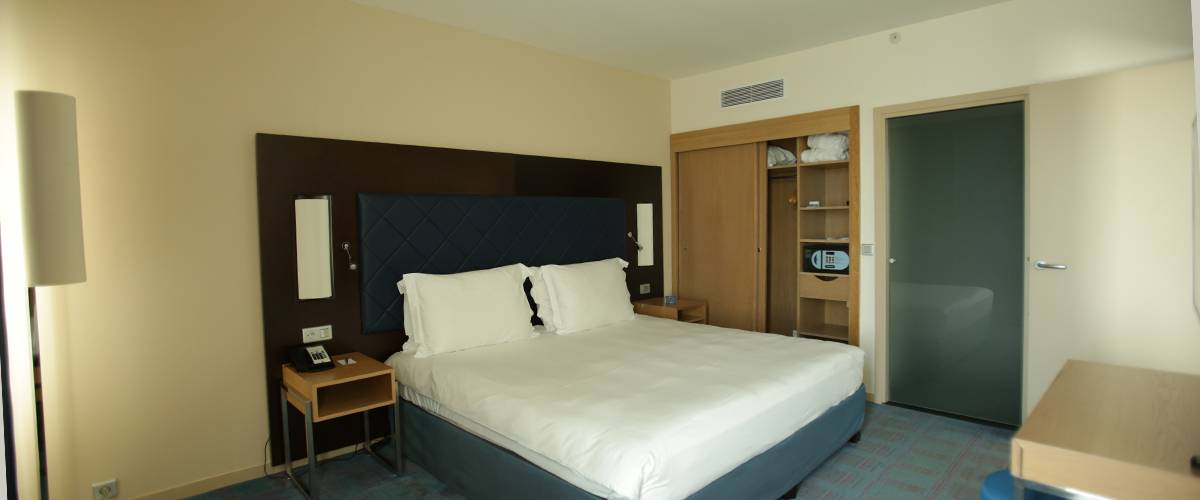 Relooking chambre d'hotel avant